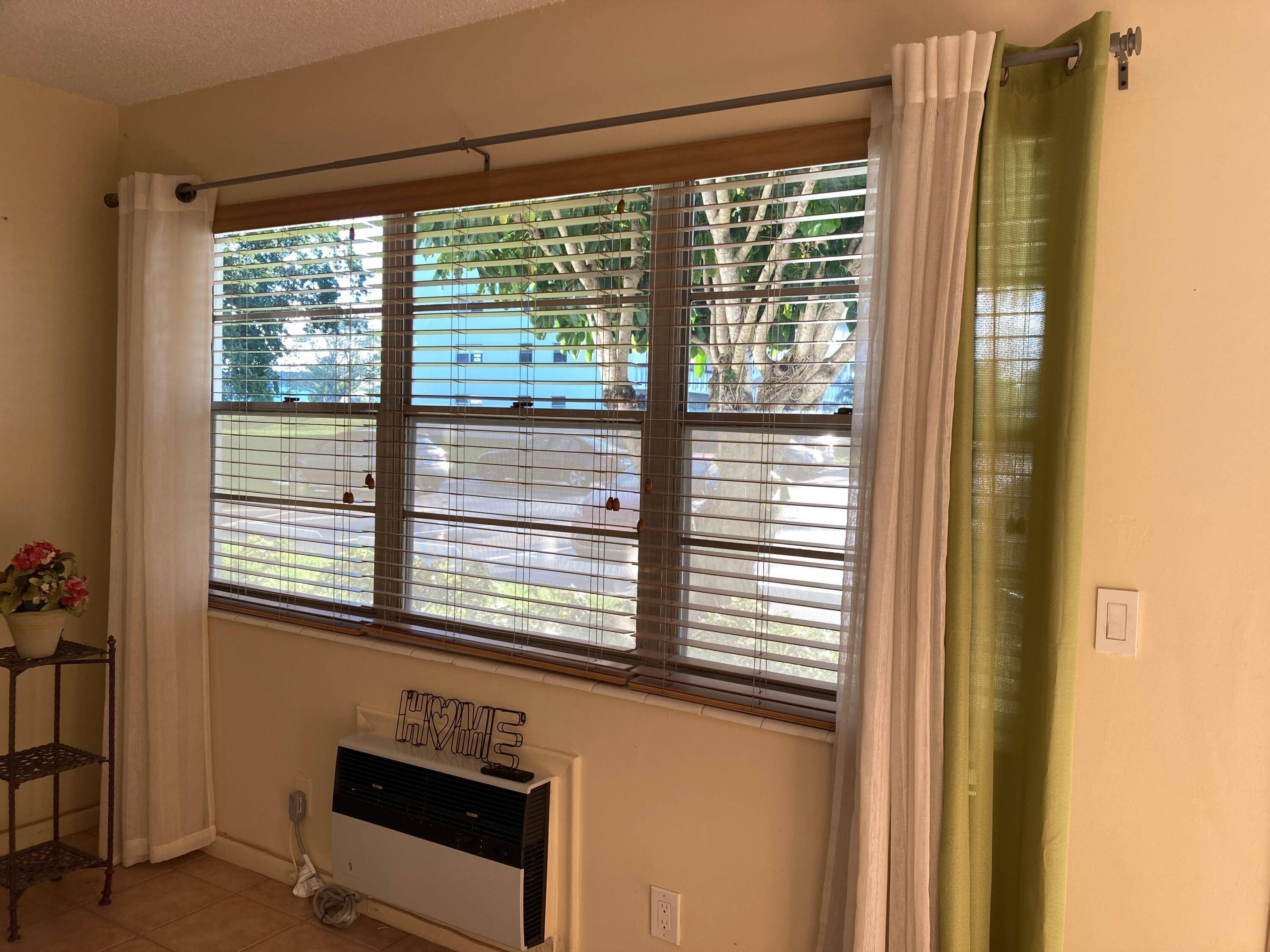 Deerfield Beach, FL 33442,61 Ashby B