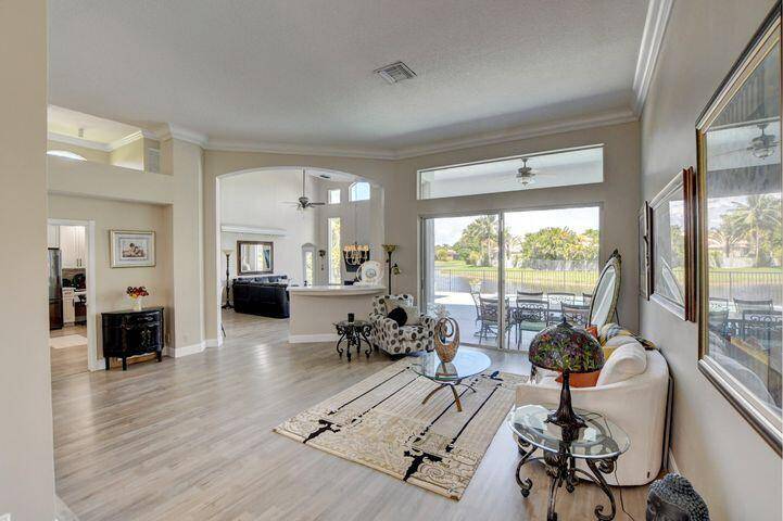 Boca Raton, FL 33498,20040 Ocean Key DR