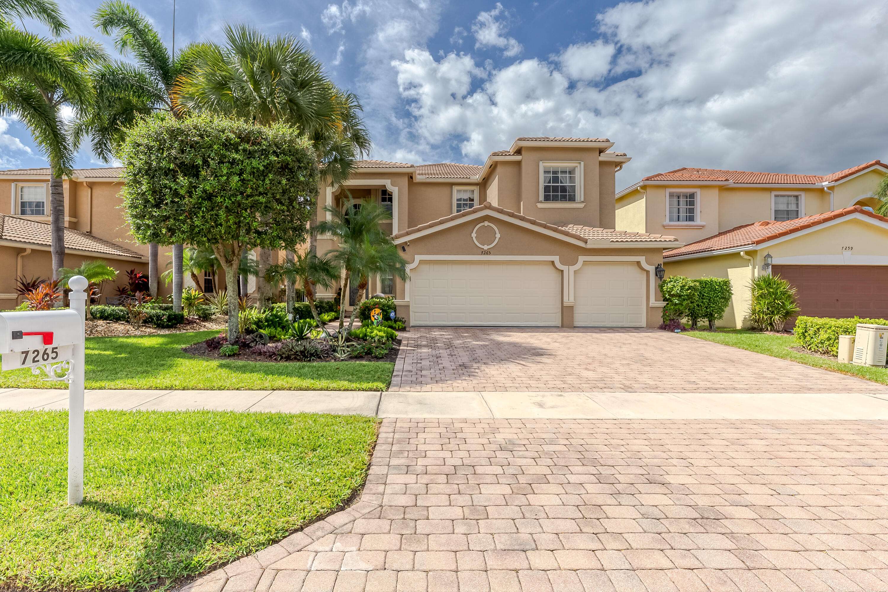 Lake Worth, FL 33467,7265 Via Leonardo