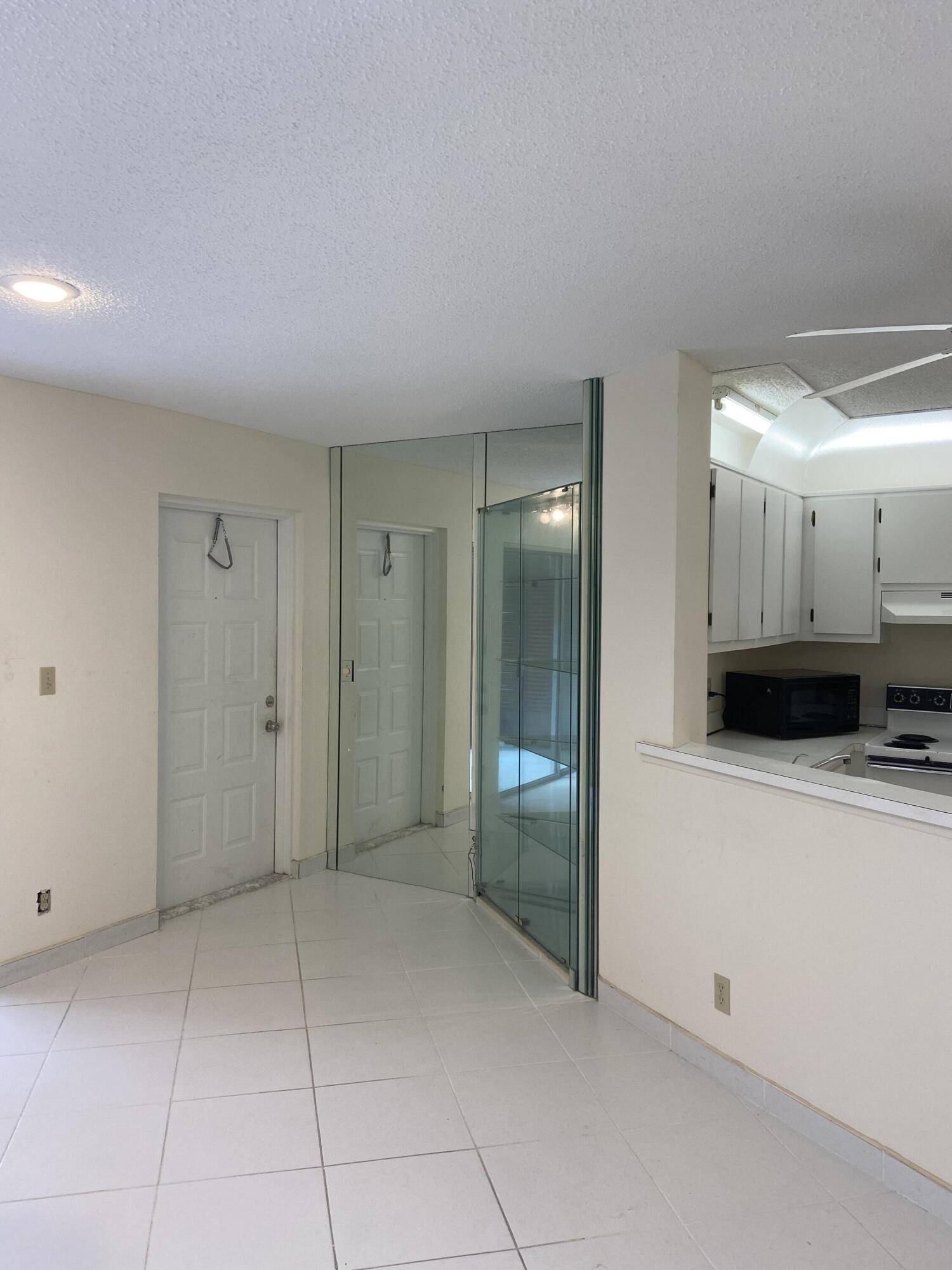 Delray Beach, FL 33446,7523 S Oriole BLVD 202