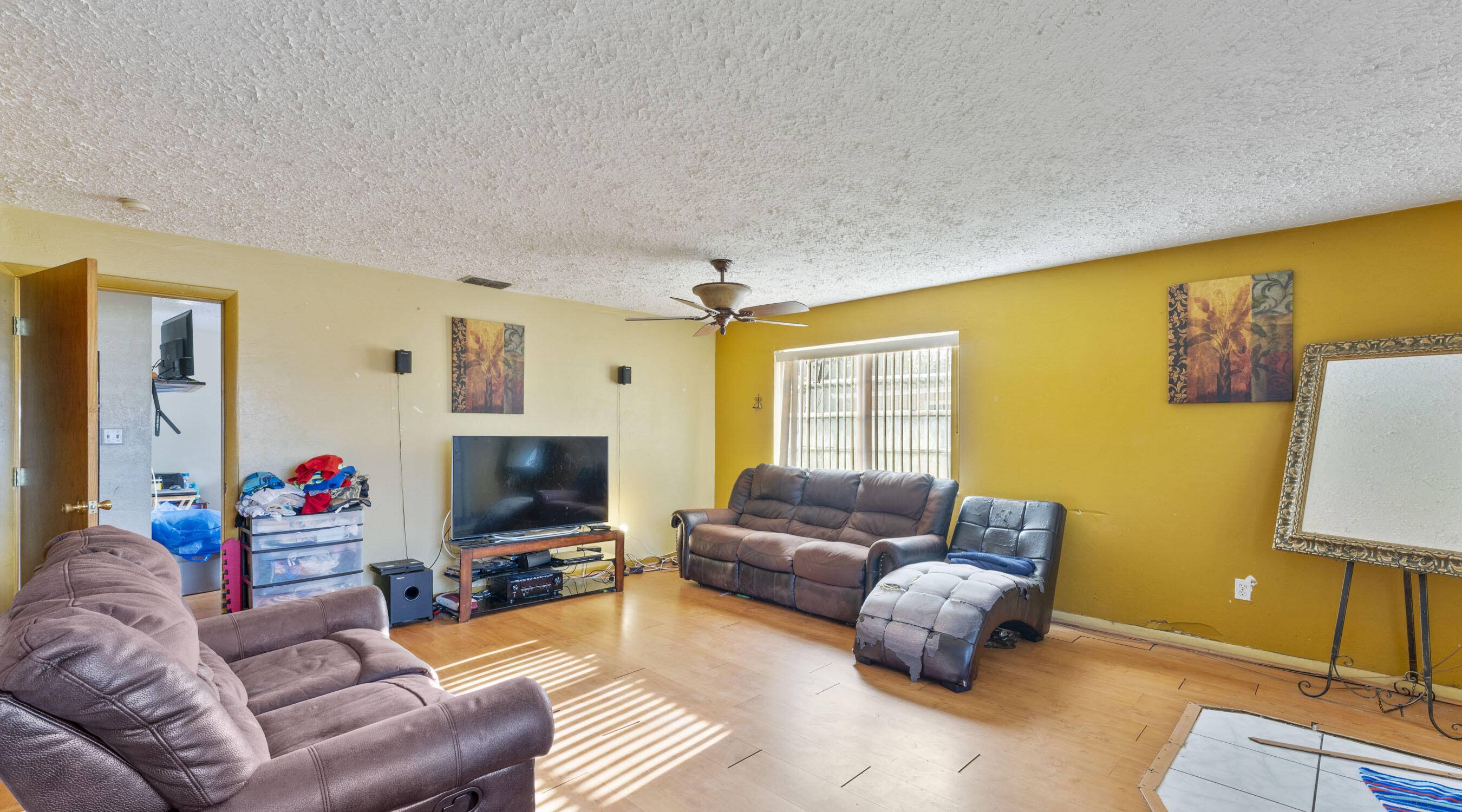 South Bay, FL 33493,218 Azucana RD