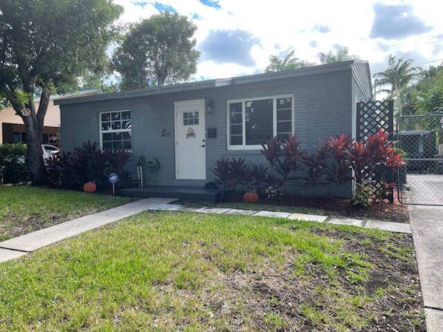 West Palm Beach, FL 33407,426 48th ST