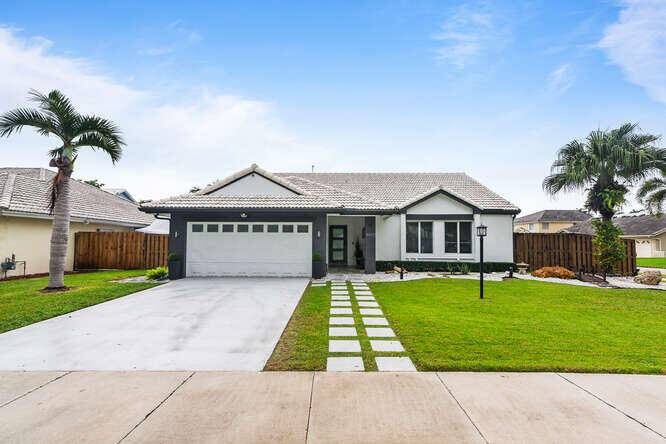 Cutler Bay, FL 33189,9430 SW 212th TER