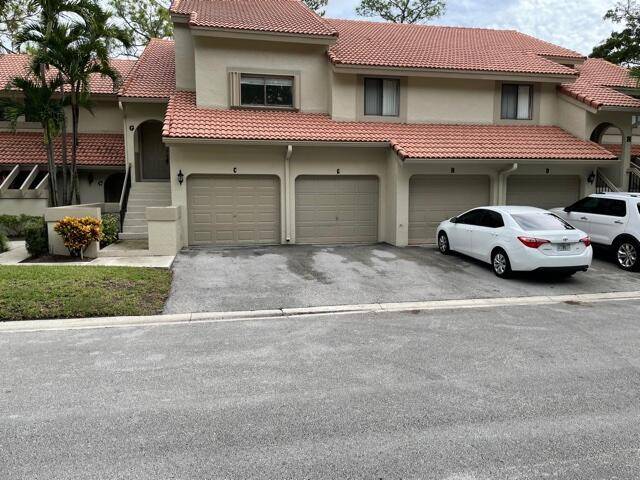 Boca Raton, FL 33486,5521 Coach House CIR G