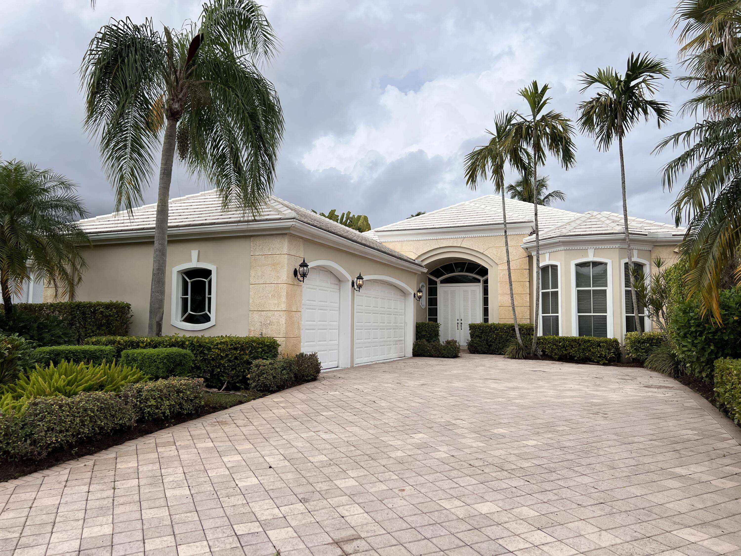 Palm Beach Gardens, FL 33418,1143 Crystal DR