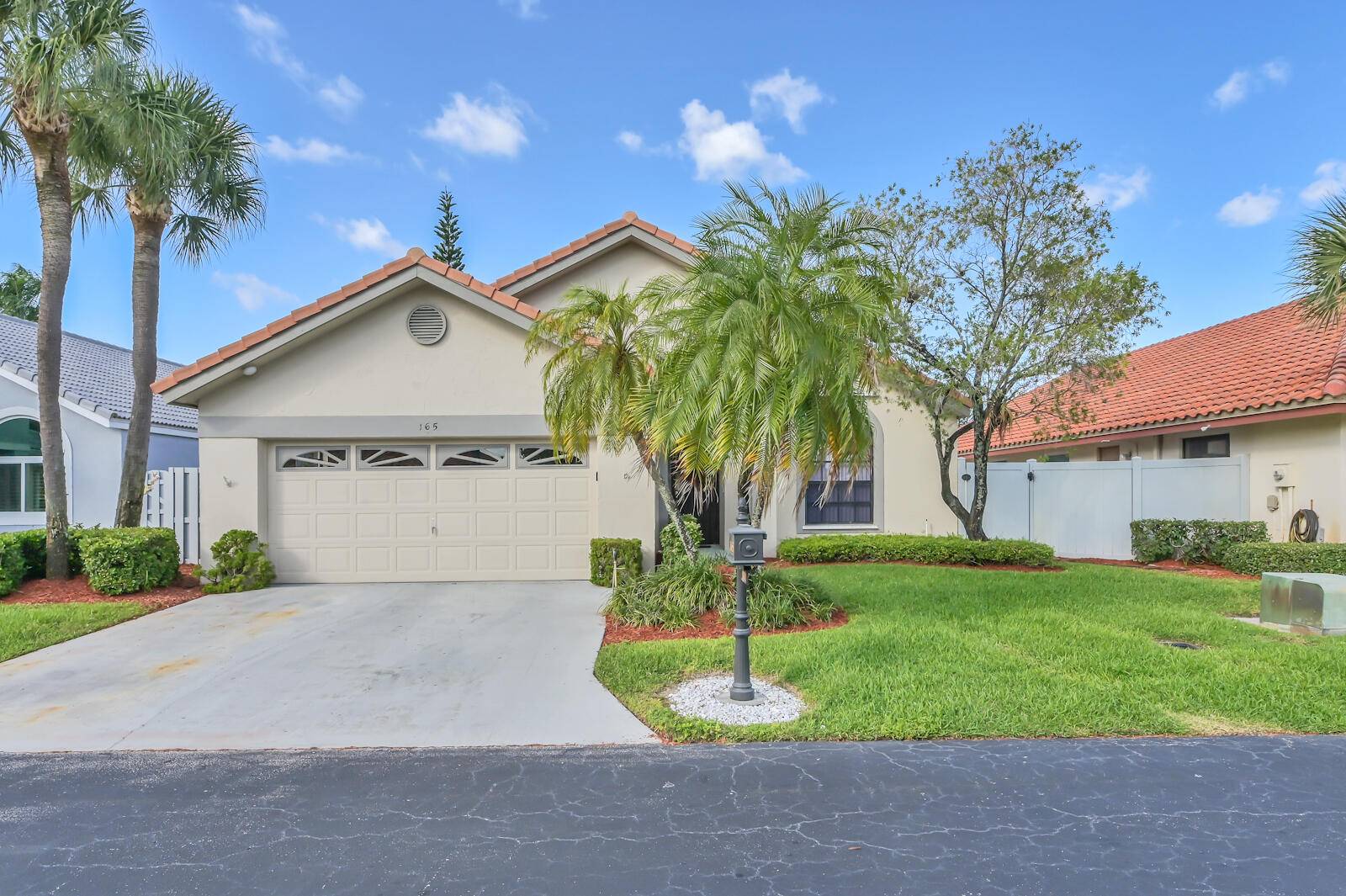 Boynton Beach, FL 33436,165 Executive CIR