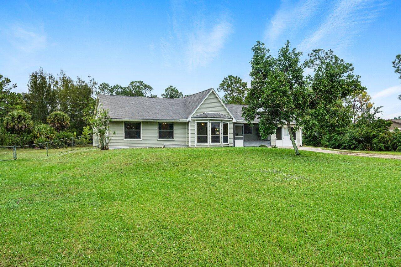 Loxahatchee, FL 33470,11095 N 62nd LN