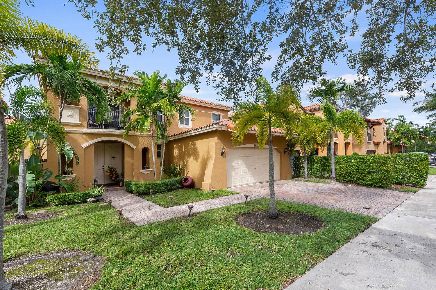 Miami, FL 33185,3166 SW 155th AVE