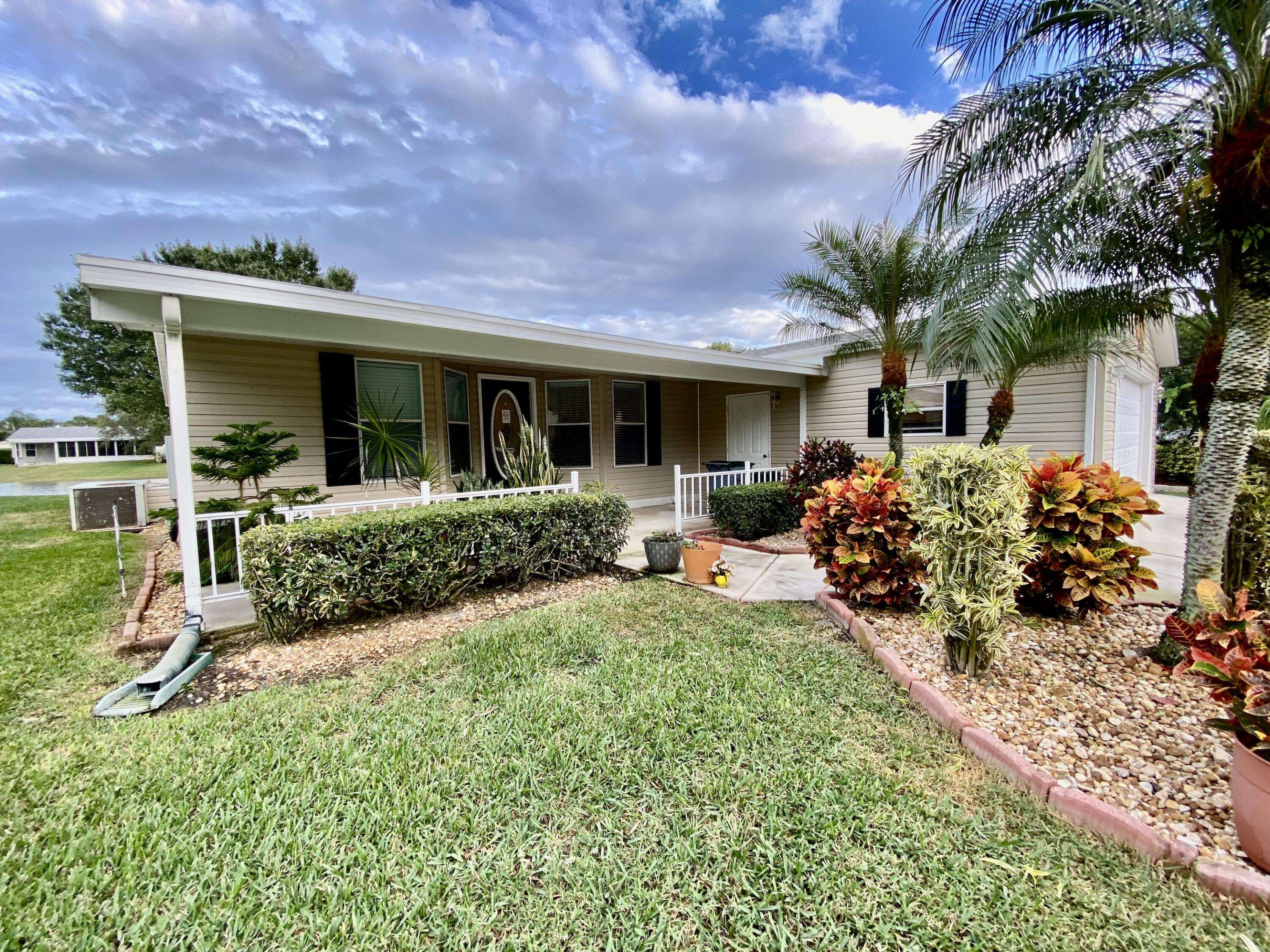 Port Saint Lucie, FL 34952,7840 Horned Lark CIR