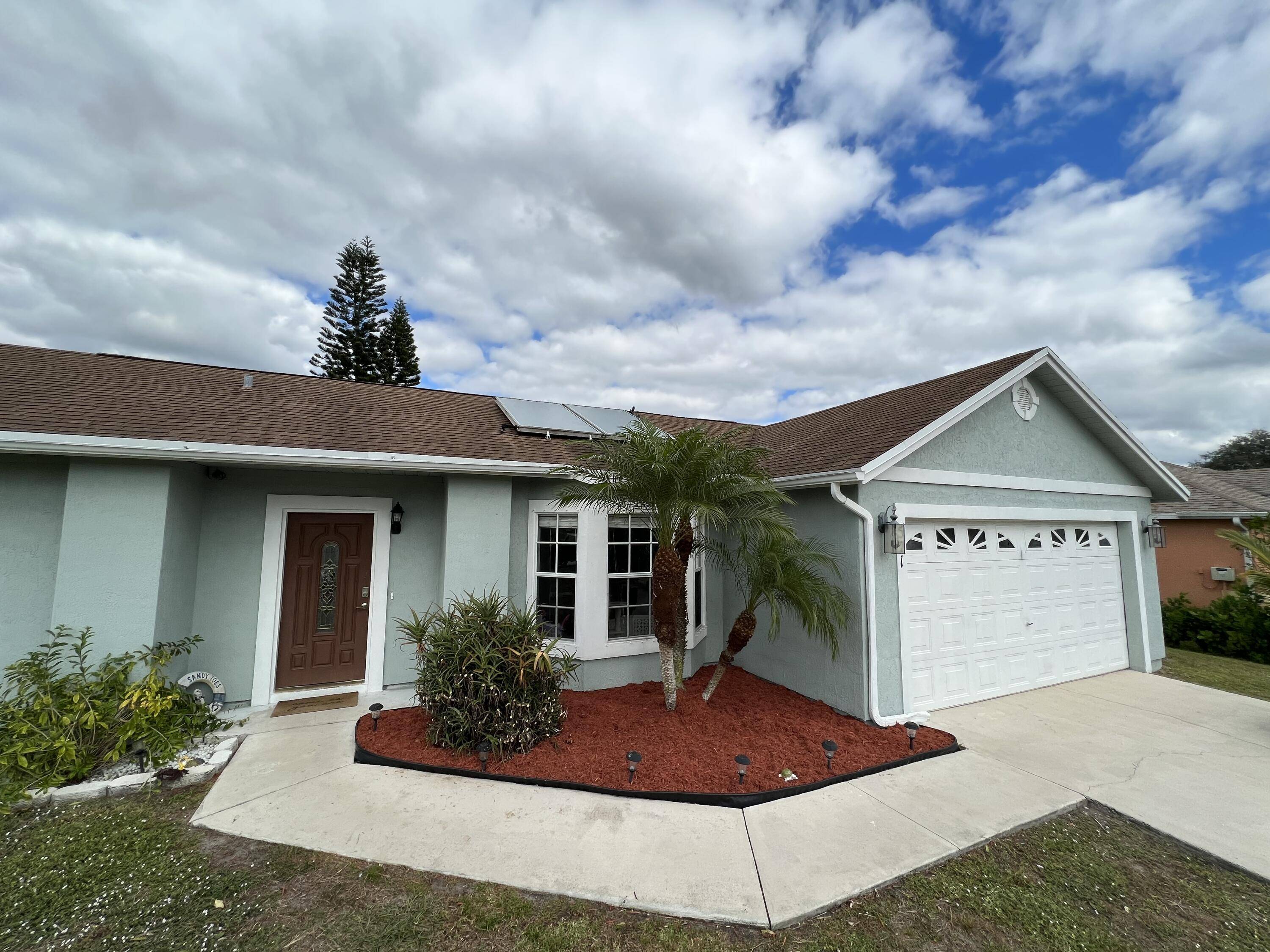 Port Saint Lucie, FL 34953,521 SW Sadwick AVE