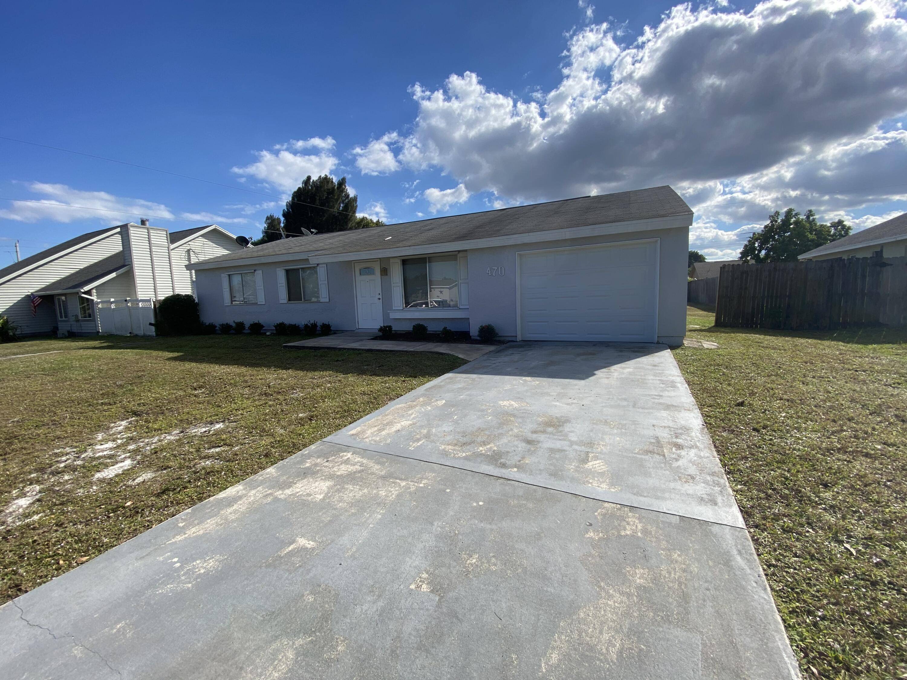 Port Saint Lucie, FL 34984,470 SE Fairchild AVE