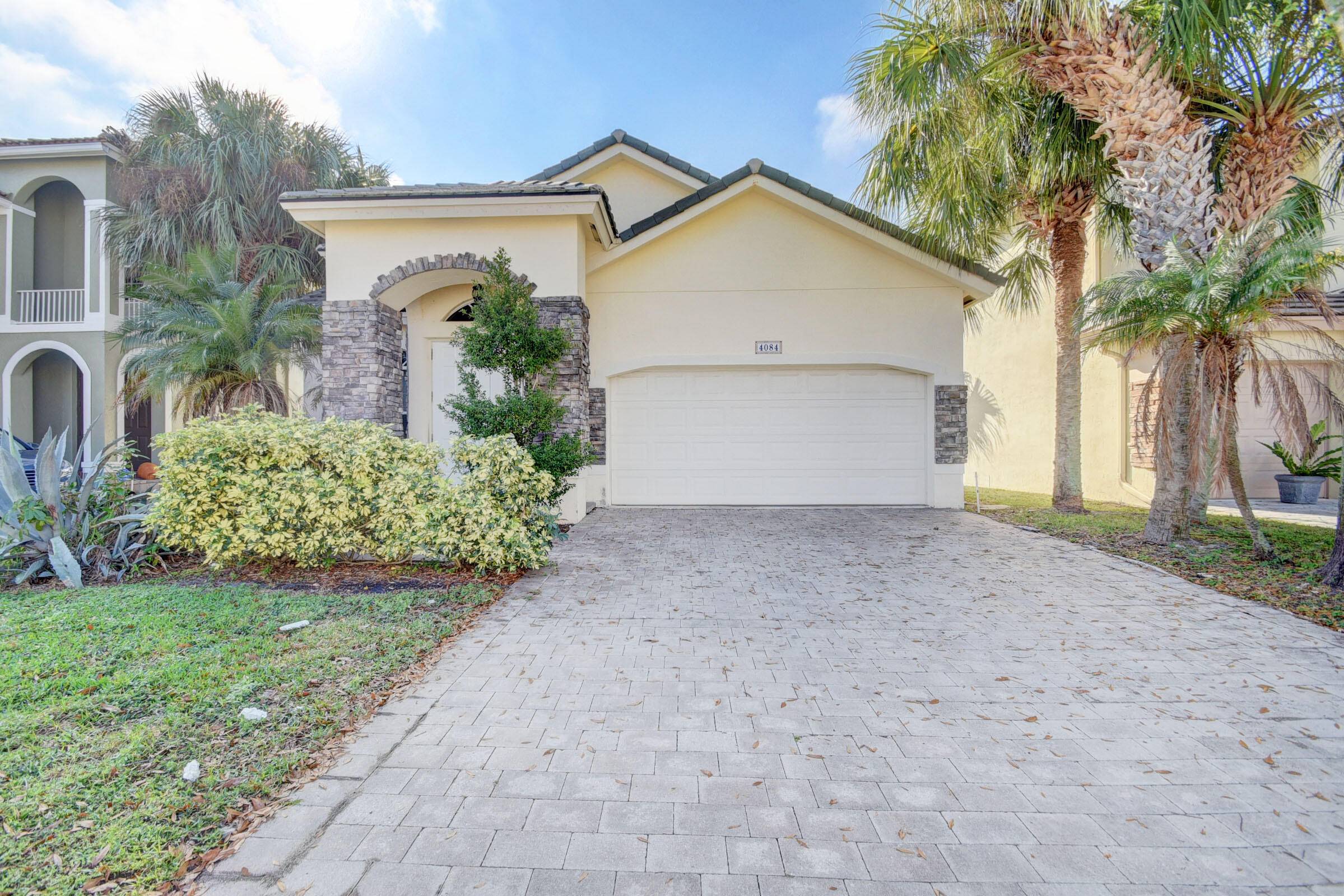 Lake Worth, FL 33462,4084 Coontie CT