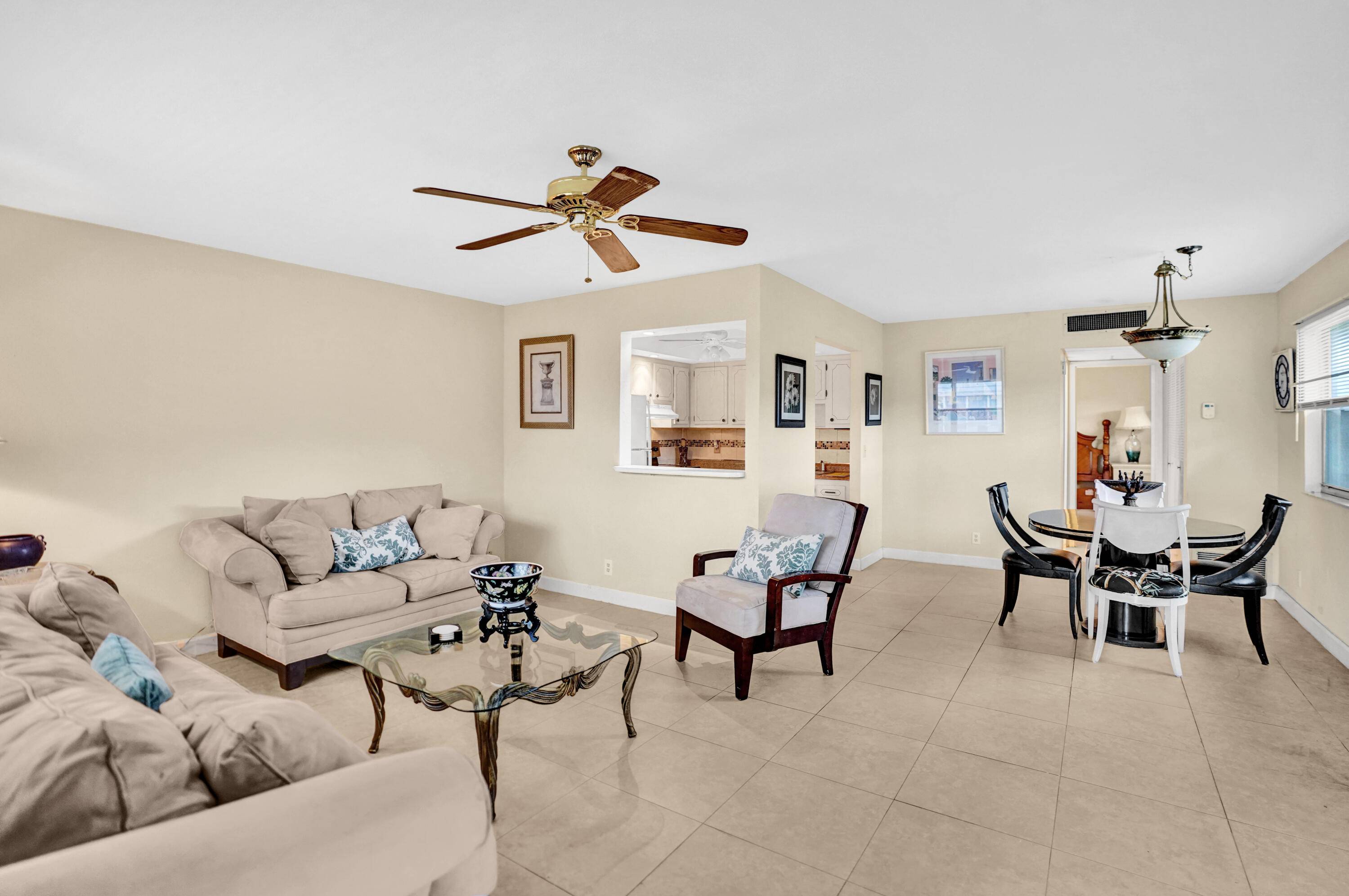 Delray Beach, FL 33446,519 Brittany K