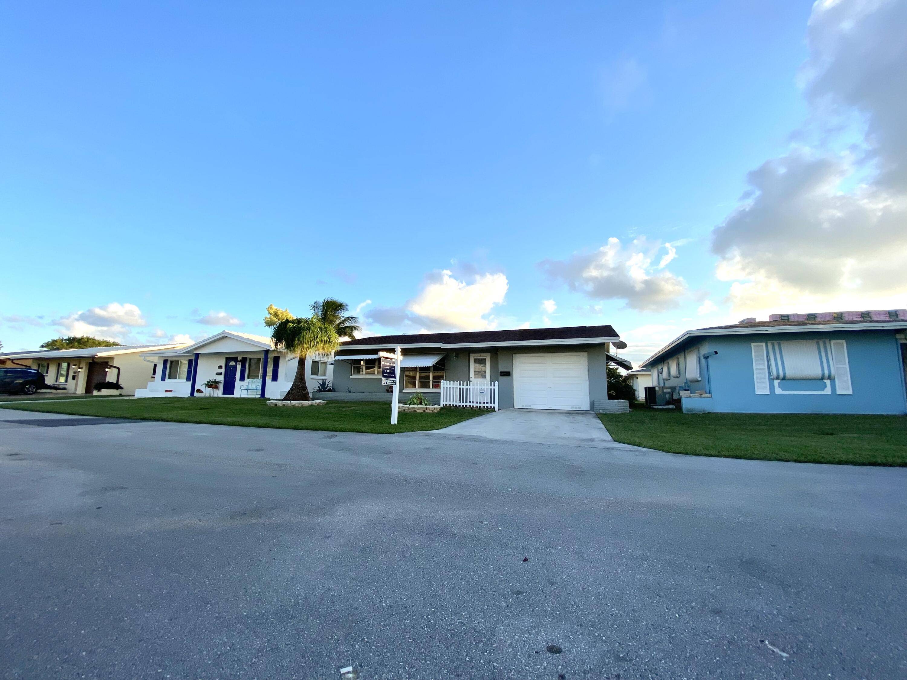 Tamarac, FL 33319,5010 NW 51st CT