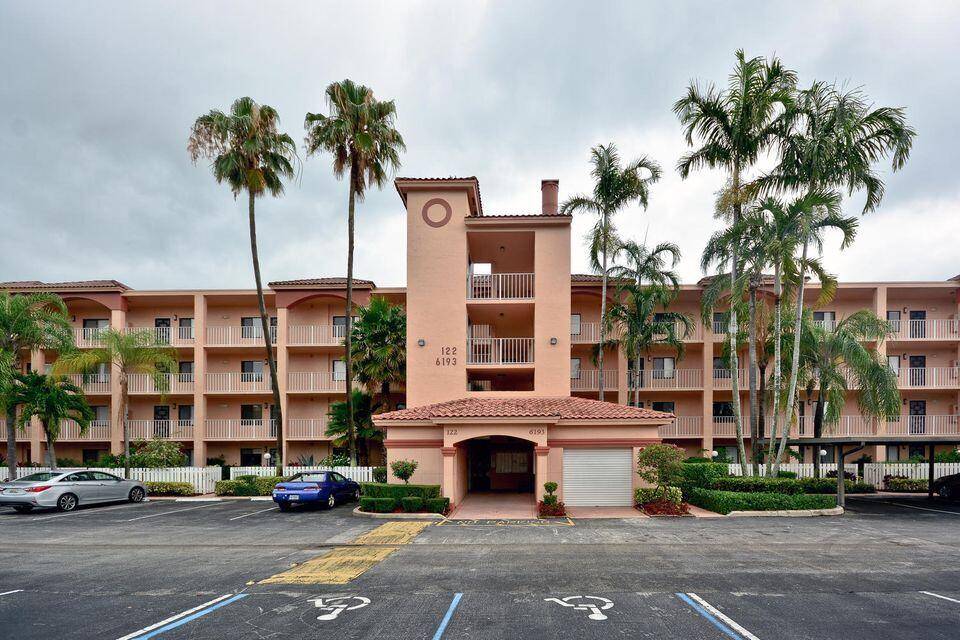 Delray Beach, FL 33484,6193 Pointe Regal 302 CIR 302