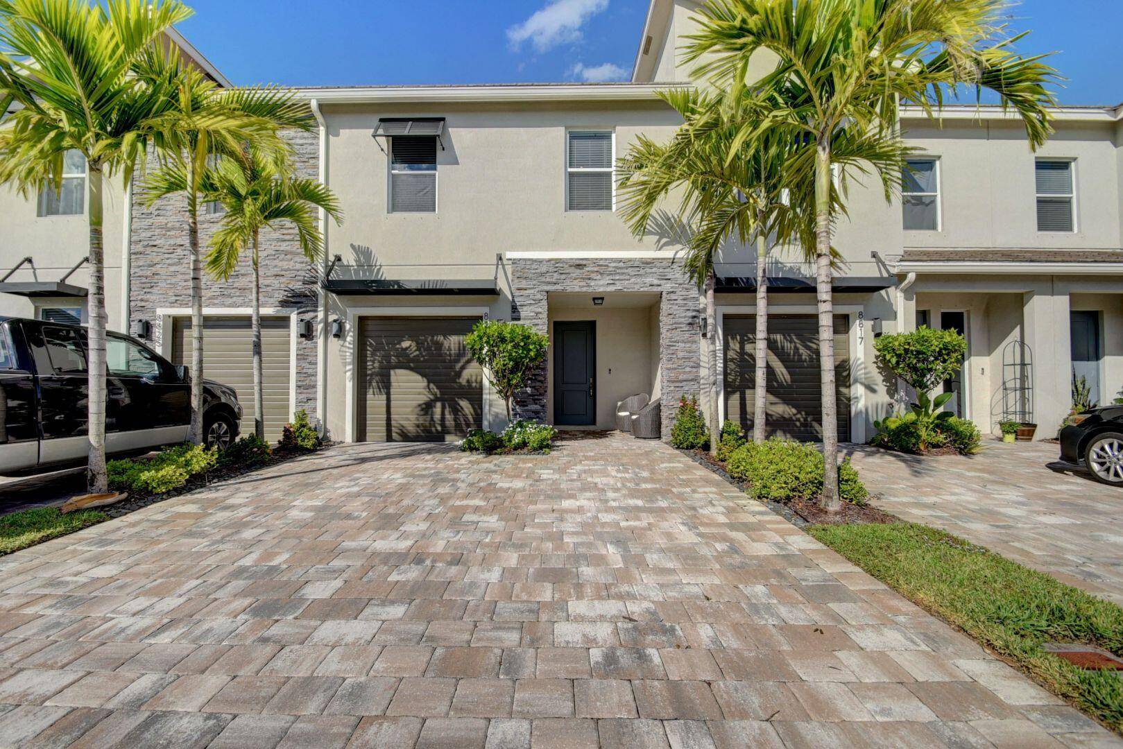 Lake Worth, FL 33467,8821 Via Mar Rosso