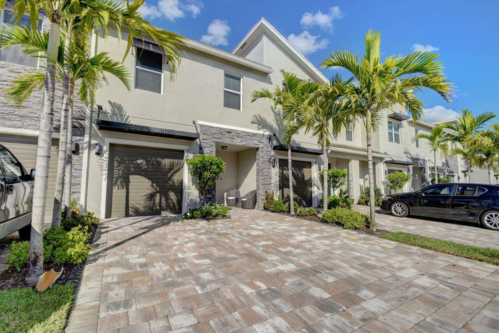 Lake Worth, FL 33467,8821 Via Mar Rosso