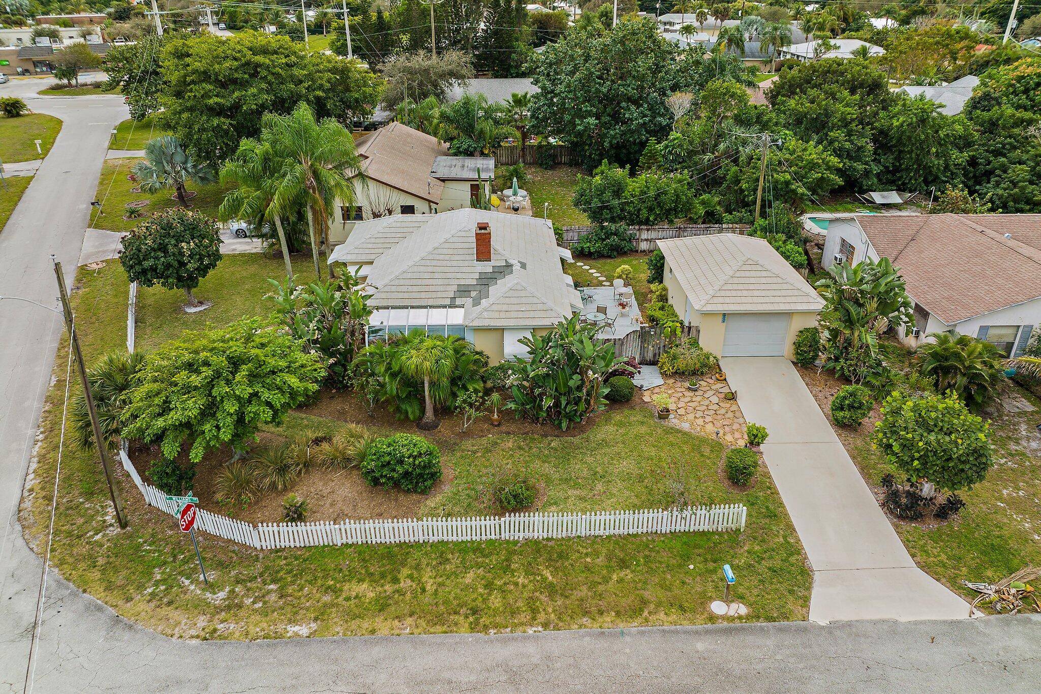 Tequesta, FL 33469,11830 SE Williams TER