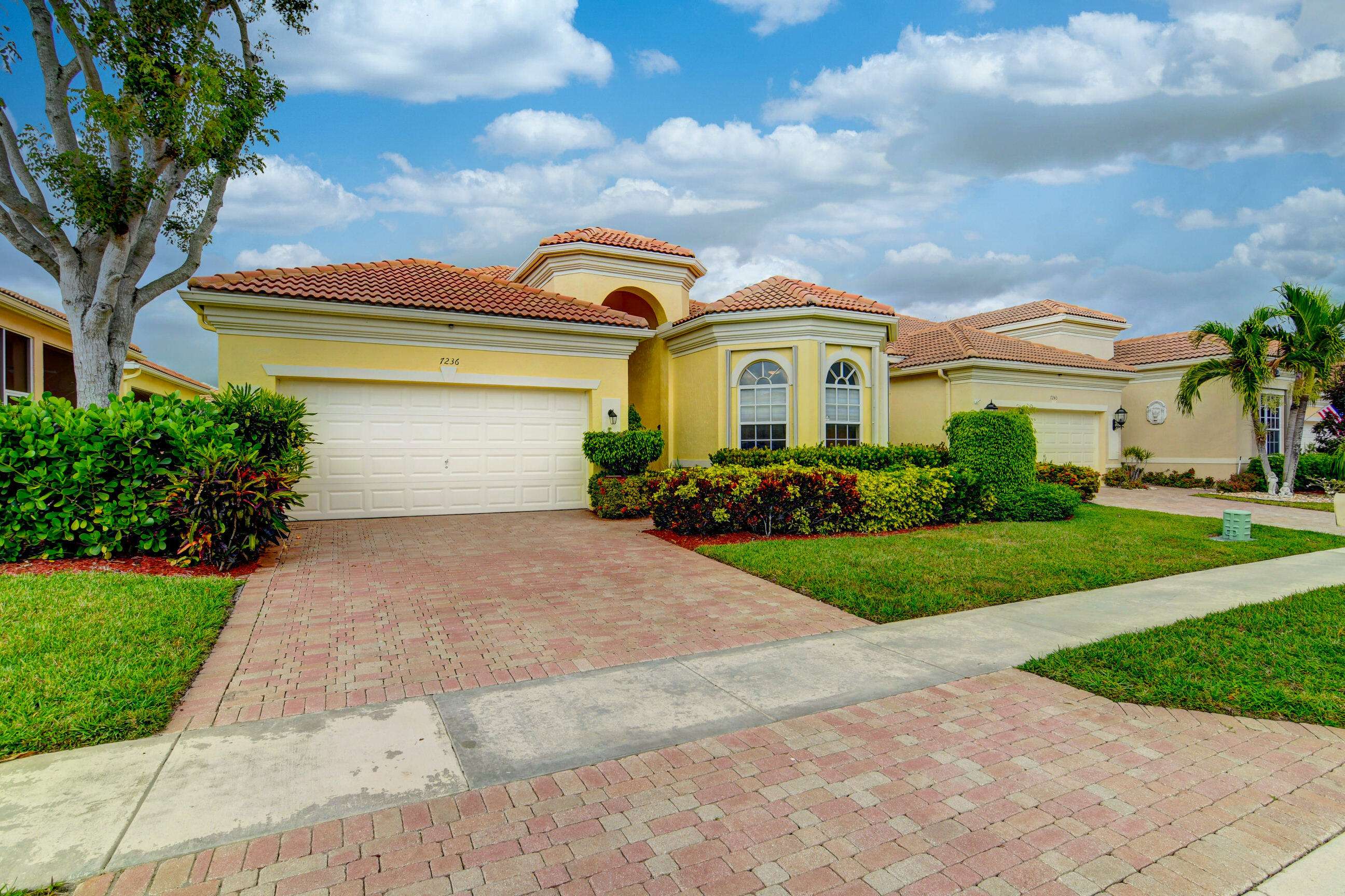 Delray Beach, FL 33446,7236 Demedici CIR