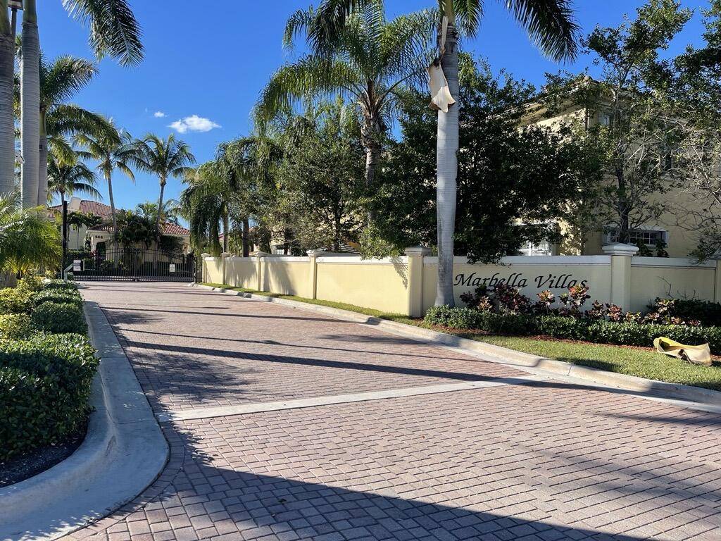 North Palm Beach, FL 33403,412 Marbella DR