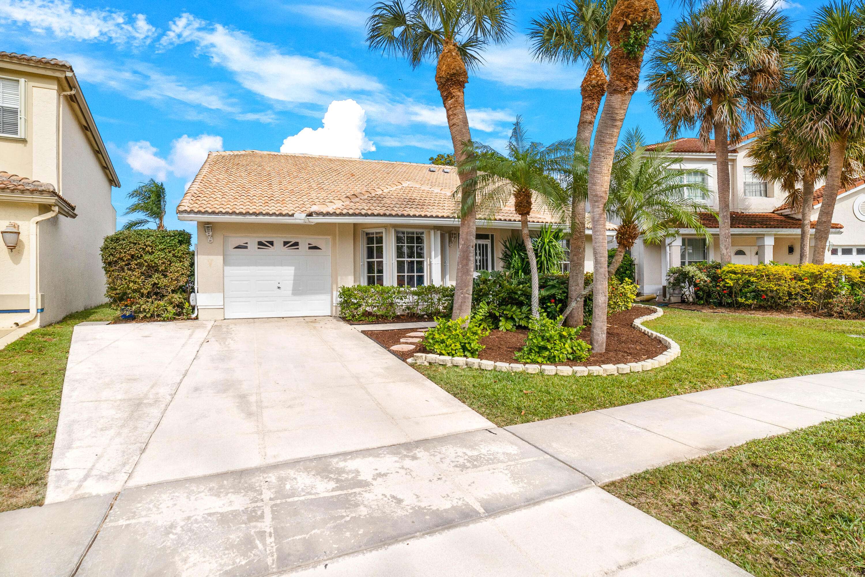 Lake Worth, FL 33467,7336 Heathley DR