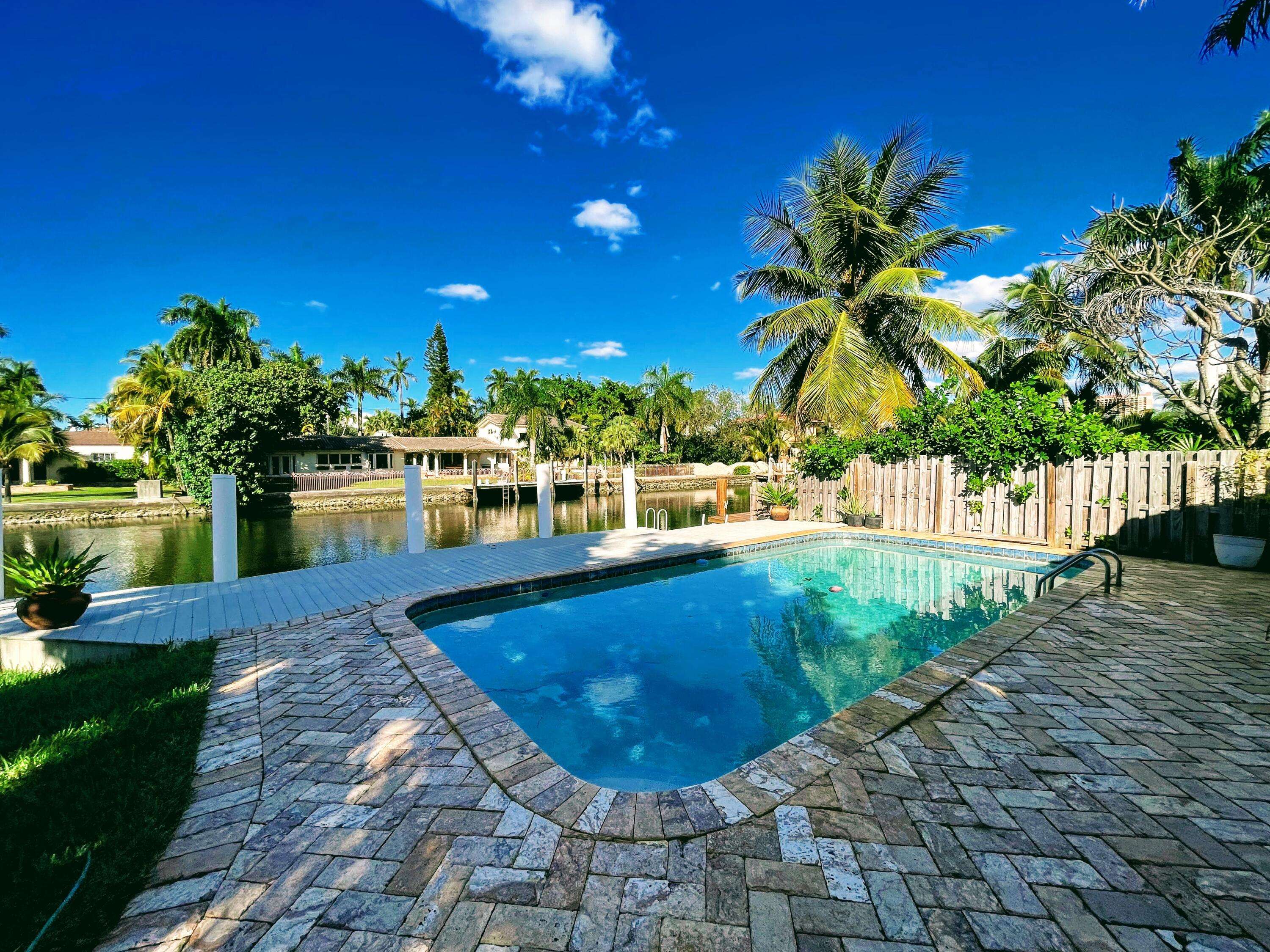 Fort Lauderdale, FL 33301,2313 E Las Olas BLVD