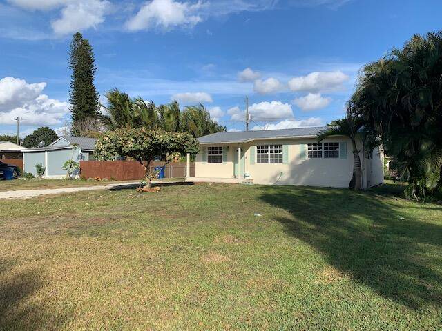 Belle Glade, FL 33430,113 SE 4th ST