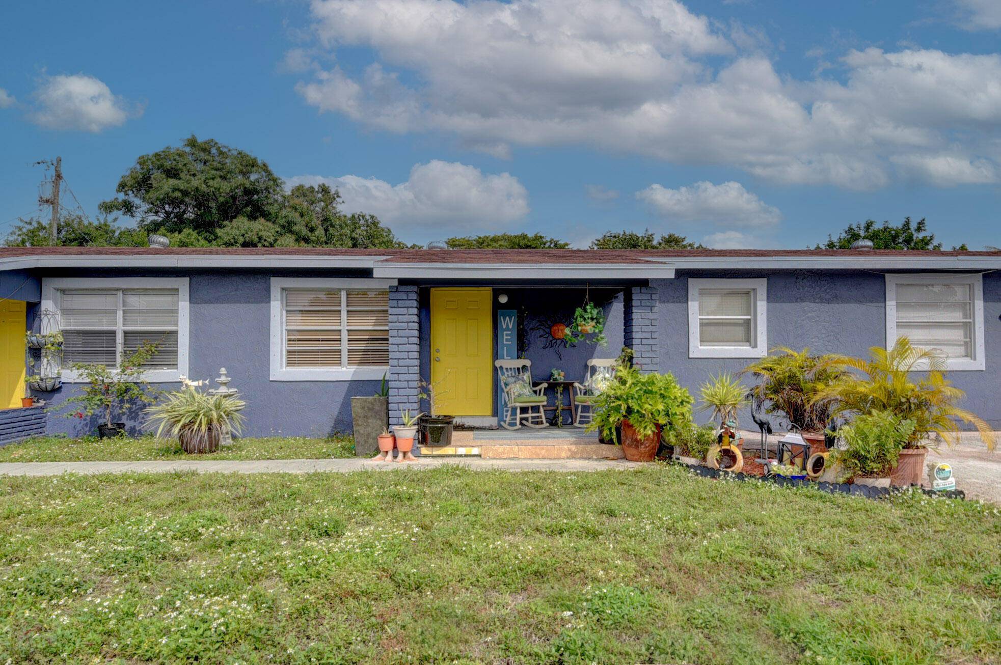 West Palm Beach, FL 33406,4281 Forest RD