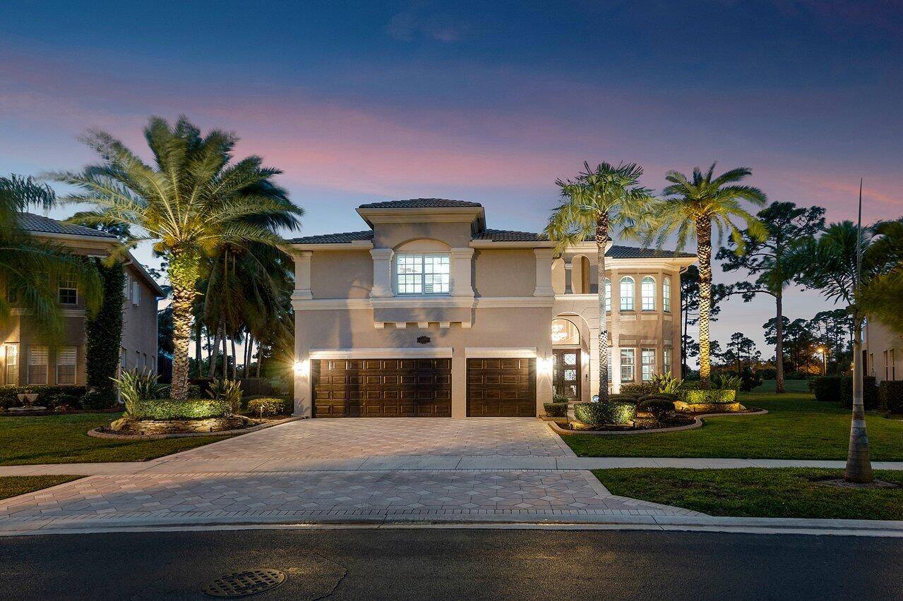 Royal Palm Beach, FL 33411,2124 Bellcrest CT