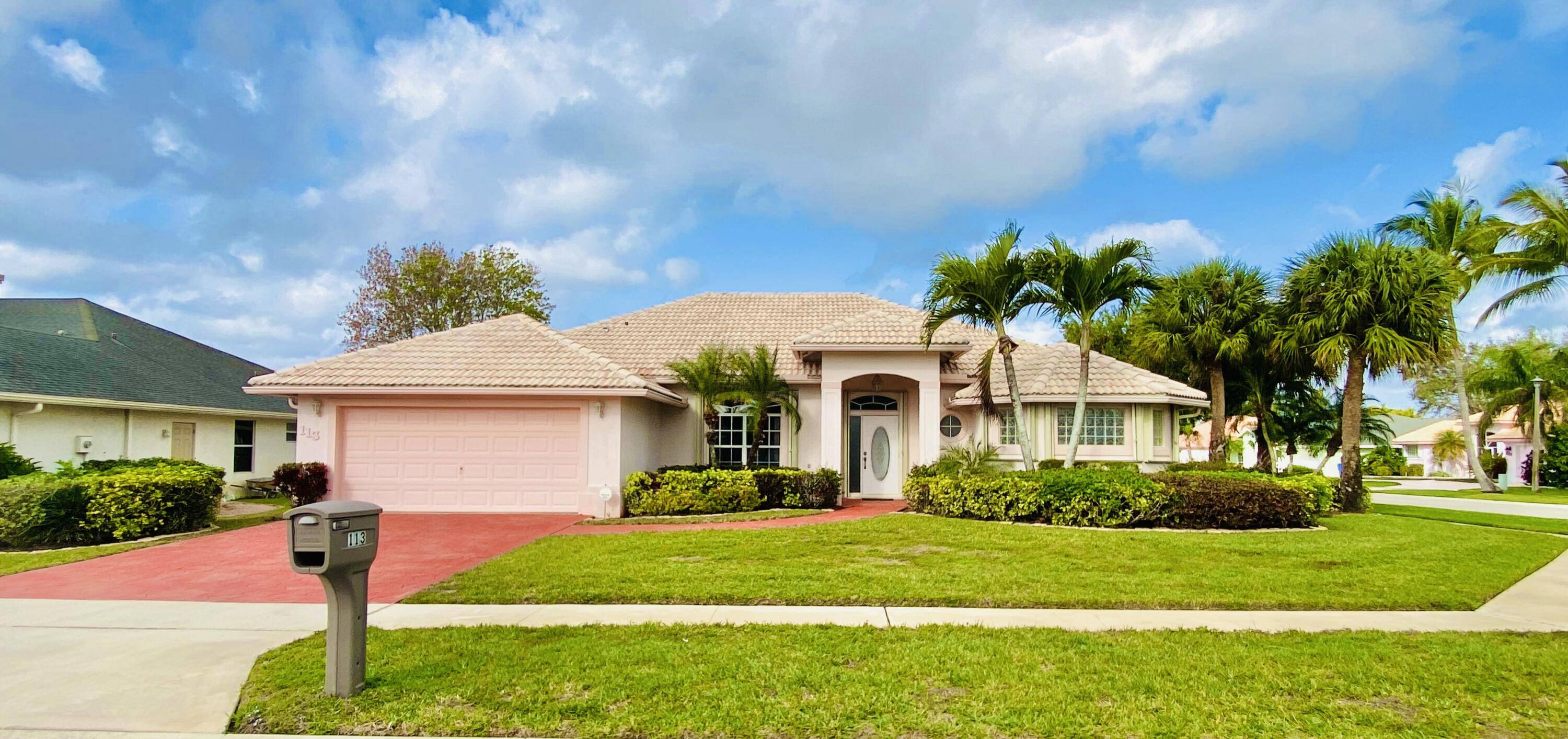 Royal Palm Beach, FL 33411,113 Venetian Lane