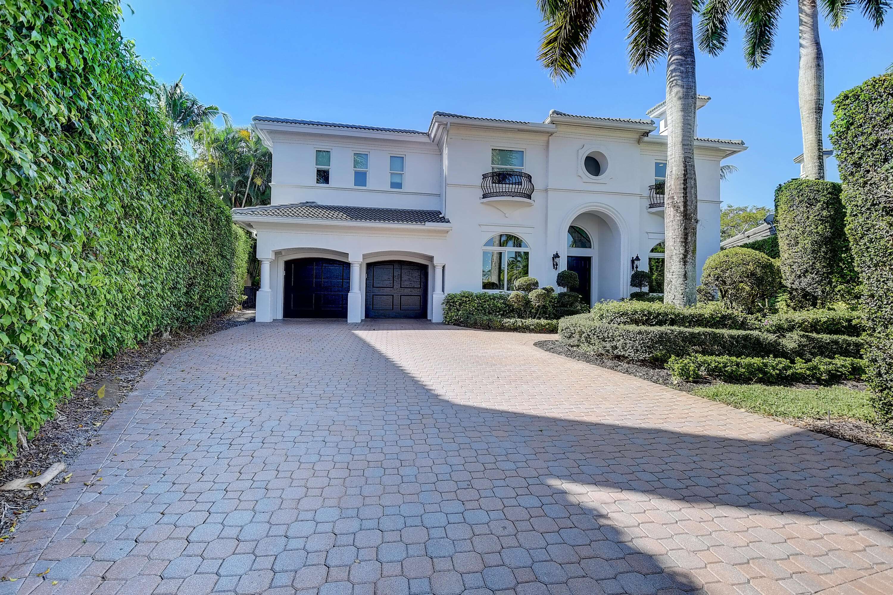 Boca Raton, FL 33431,2414 NW 49th LN