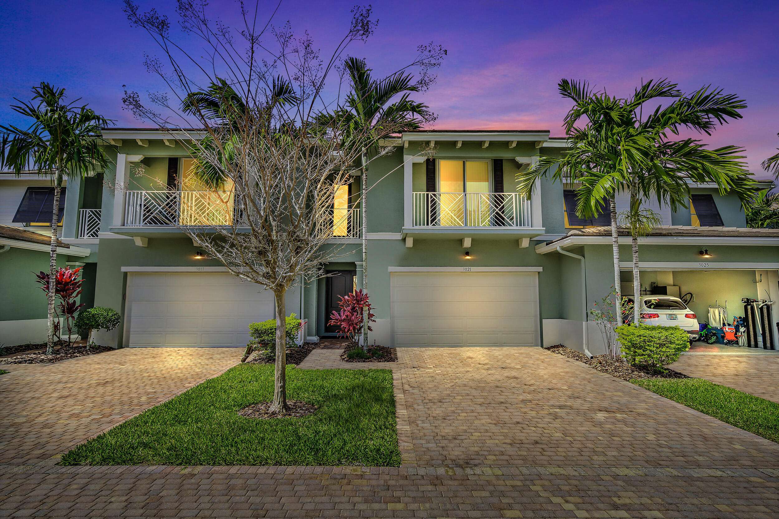 Palm Beach Gardens, FL 33418,3021 Princeton LN