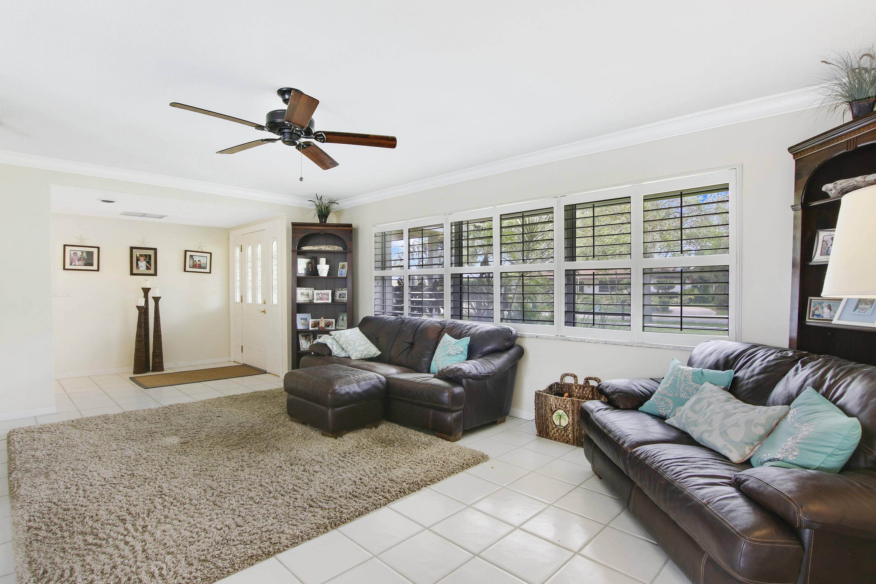 Tequesta, FL 33469,19472 Country Club DR