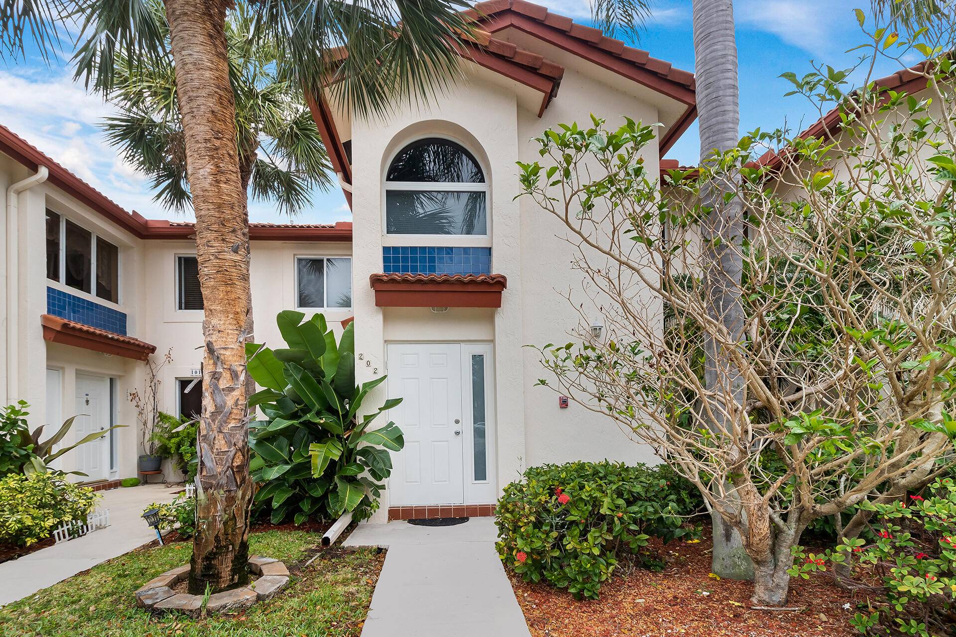 Boca Raton, FL 33487,380 NW 67th ST J202