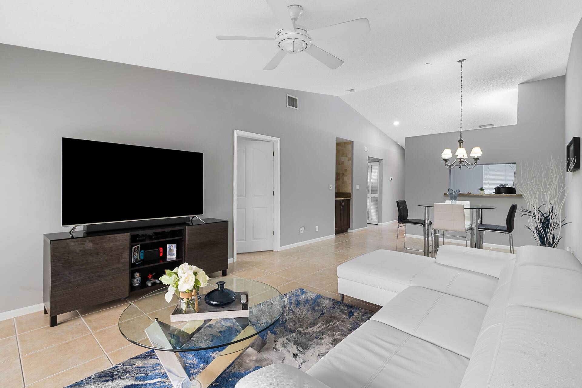 Boca Raton, FL 33487,380 NW 67th ST J202