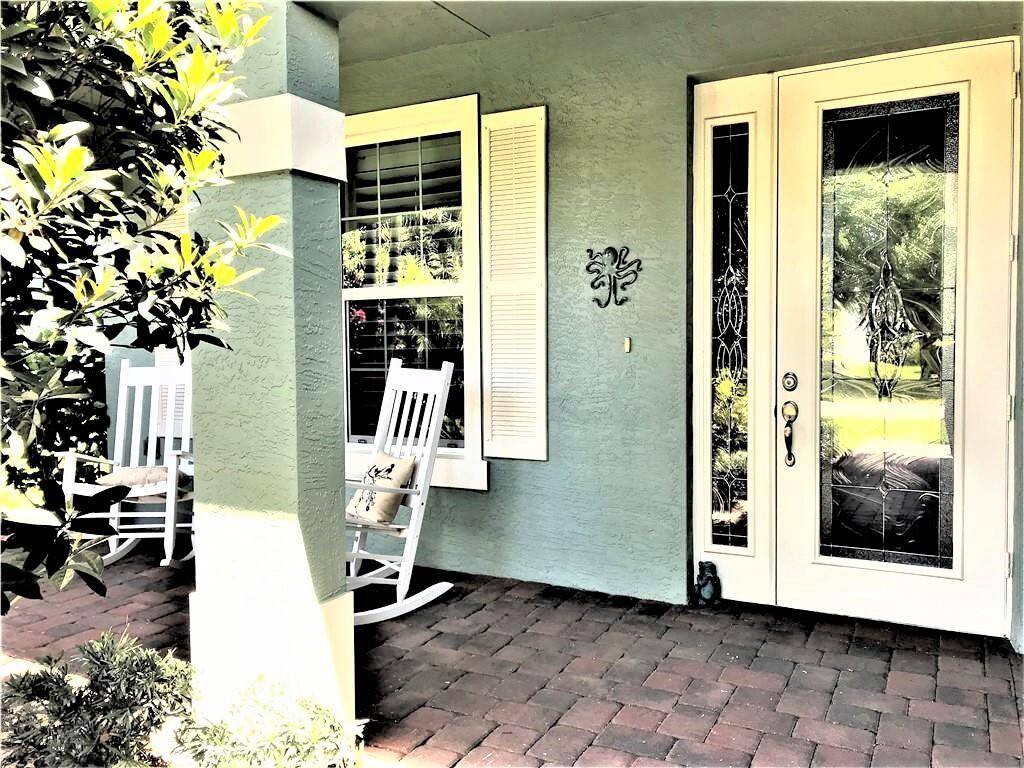 Vero Beach, FL 32962,1070 SW 4th LN