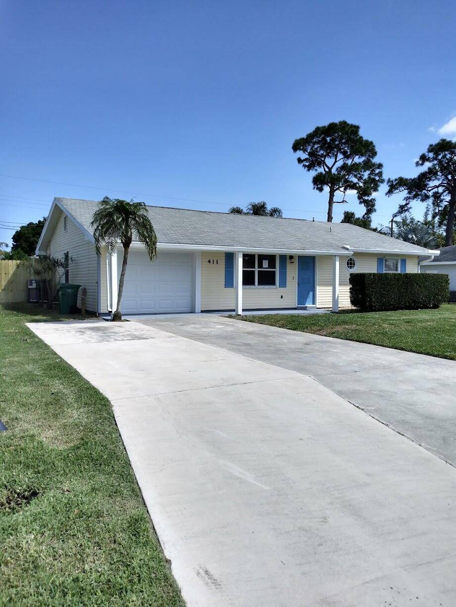 Port Saint Lucie, FL 34952,411 Willows AVE