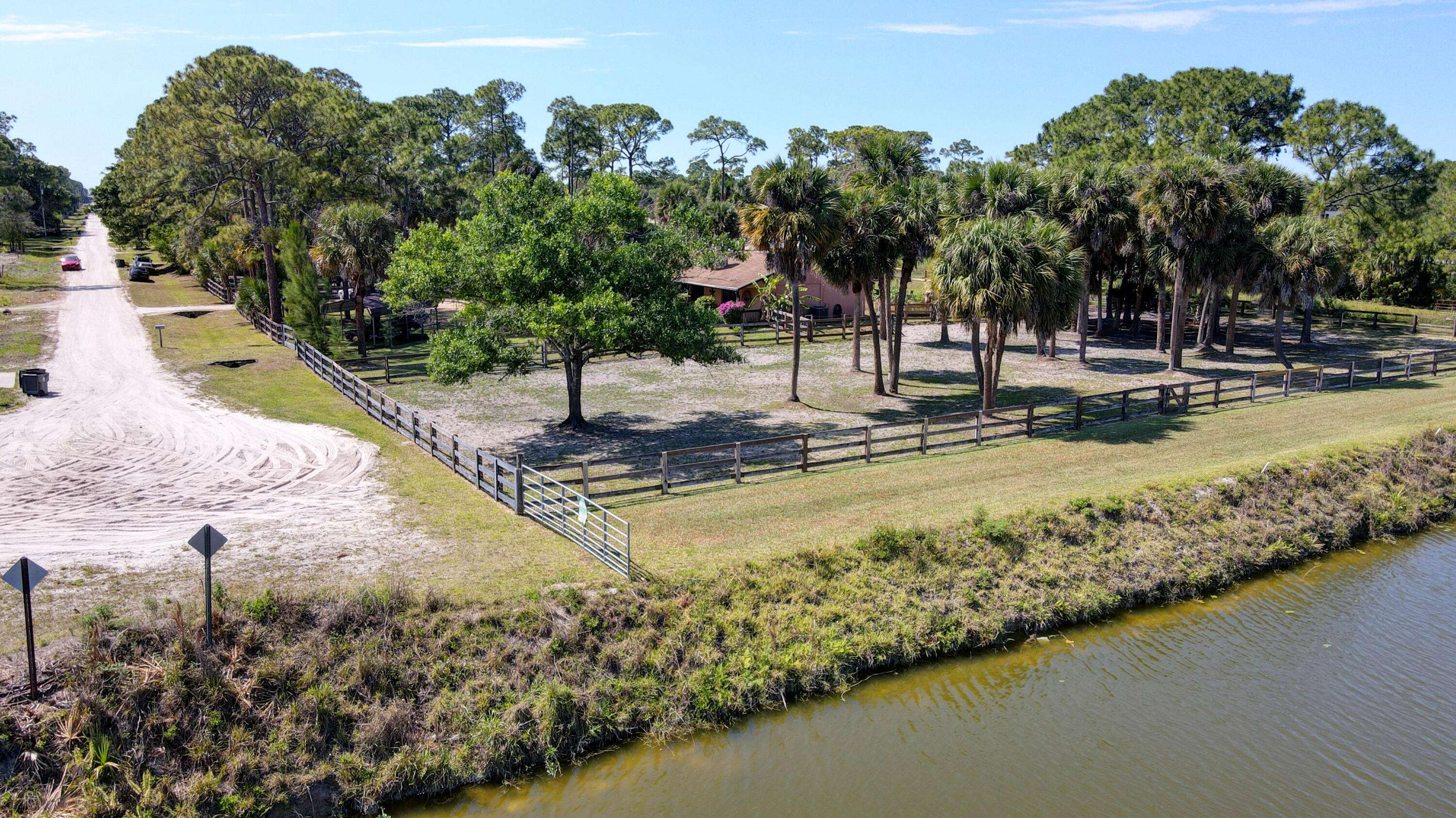 The Acreage, FL 33470,17039 N 67th CT