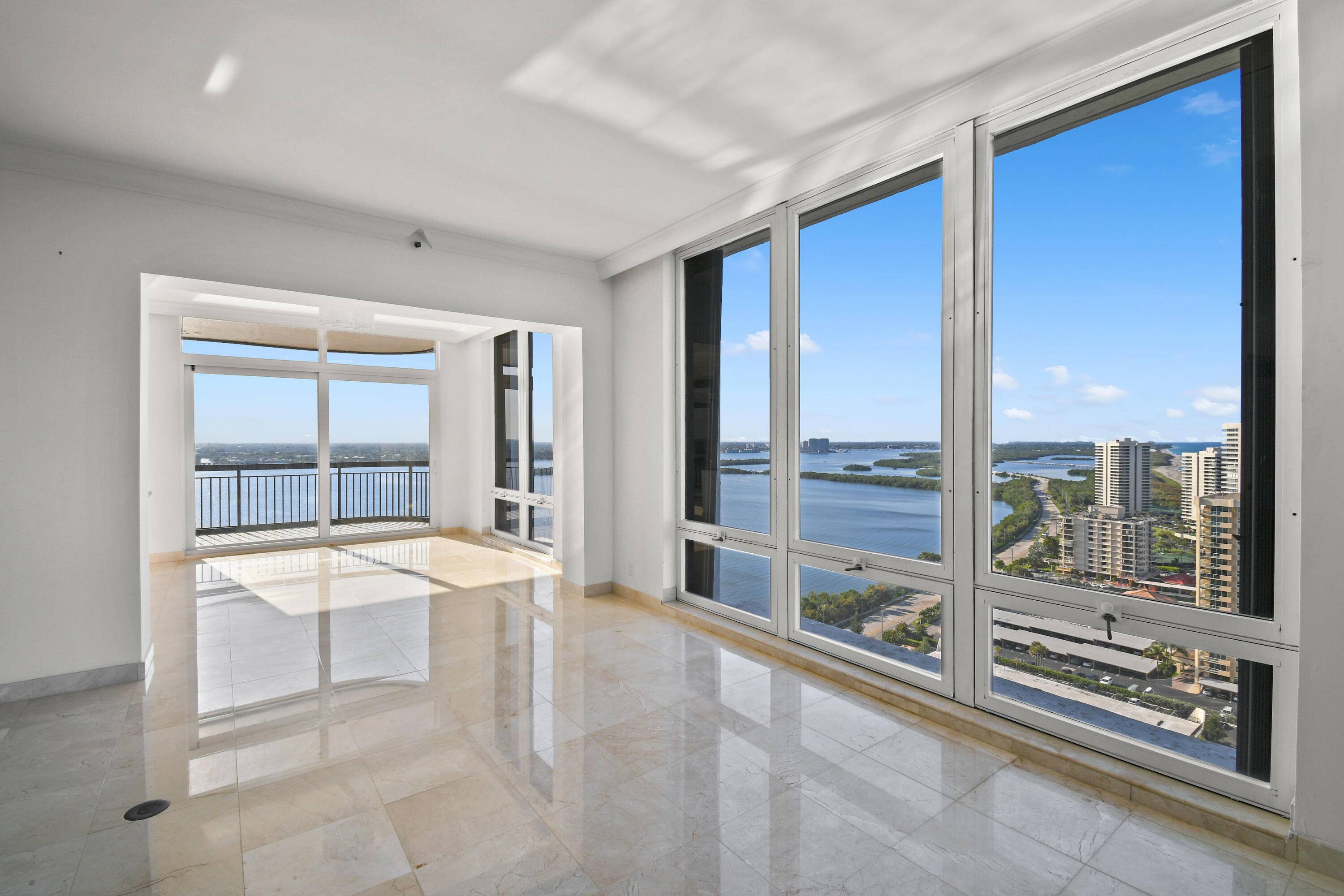 Singer Island, FL 33404,5380 N Ocean DR Ph-J