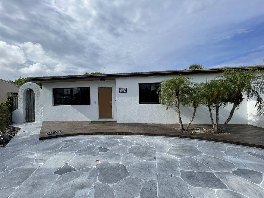 West Palm Beach, FL 33405,359 Winters ST