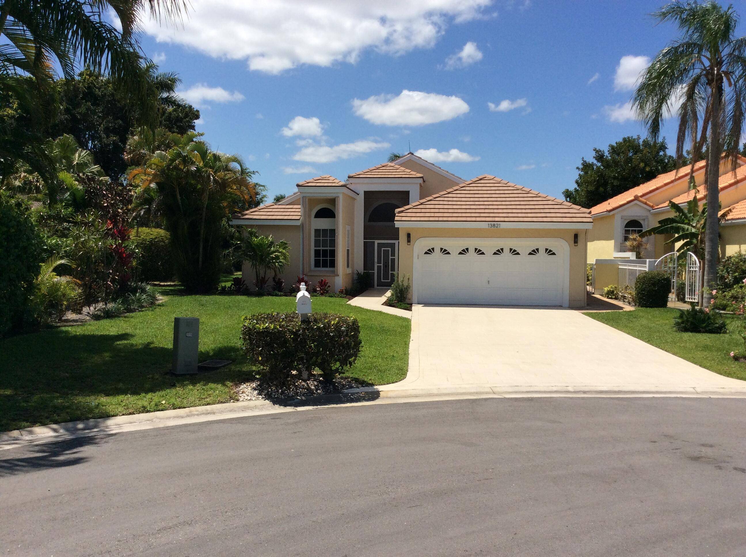 West Palm Beach, FL 33418,13821 Palm Grove PL