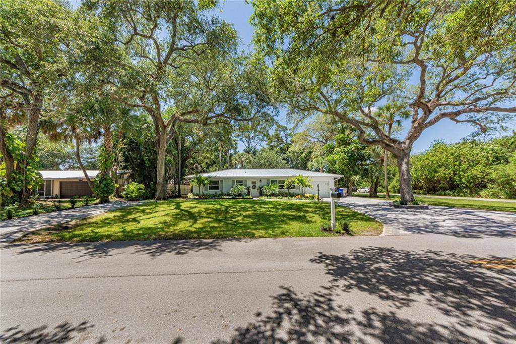 Vero Beach, FL 32963,3085 10th CT