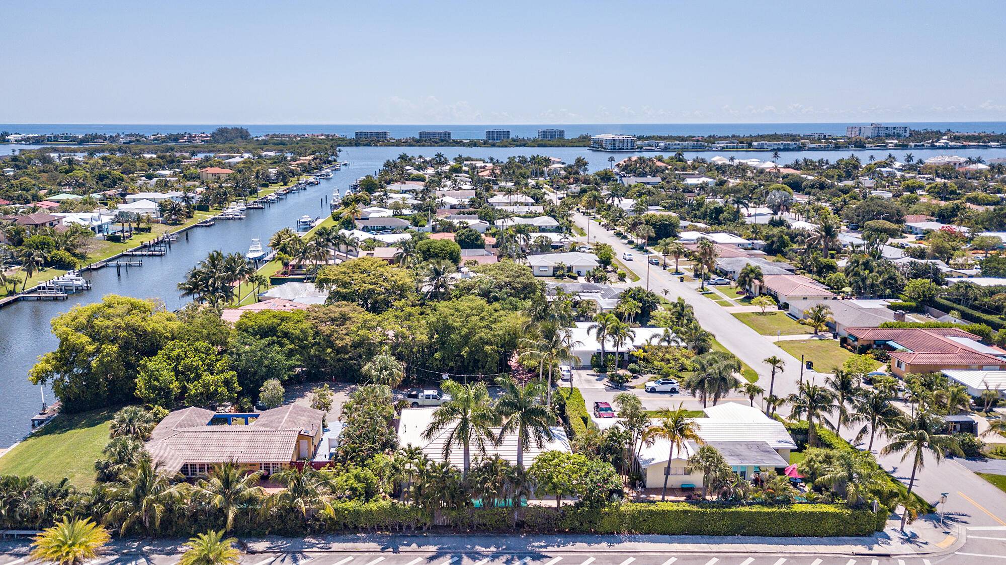 Lake Worth Beach, FL 33460,2607 Amherst LN