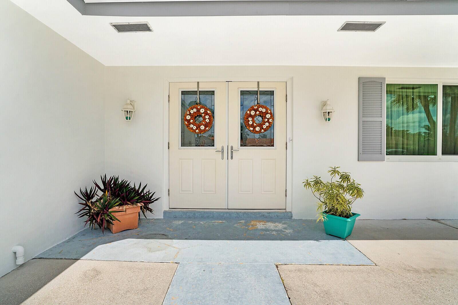 Lake Worth, FL 33467,80 W Palmetto RD