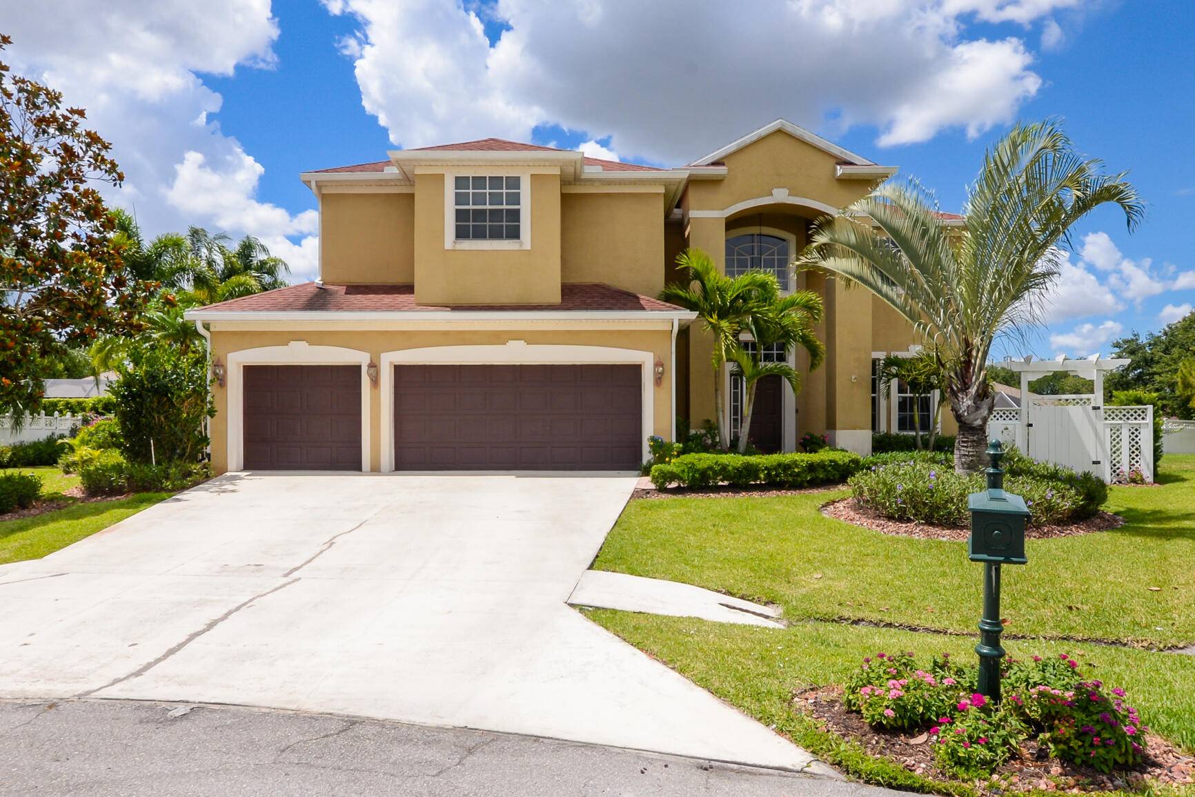 Port Saint Lucie, FL 34986,5808 NW Rose Petal CT