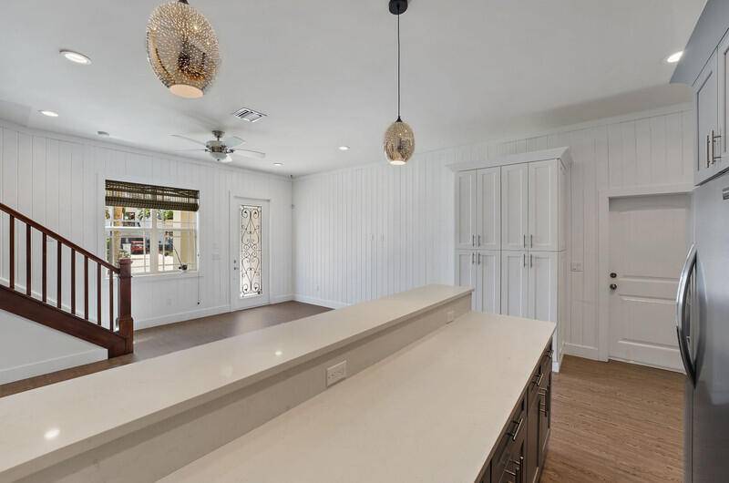 North Palm Beach, FL 33408,2077 N Waterway DR