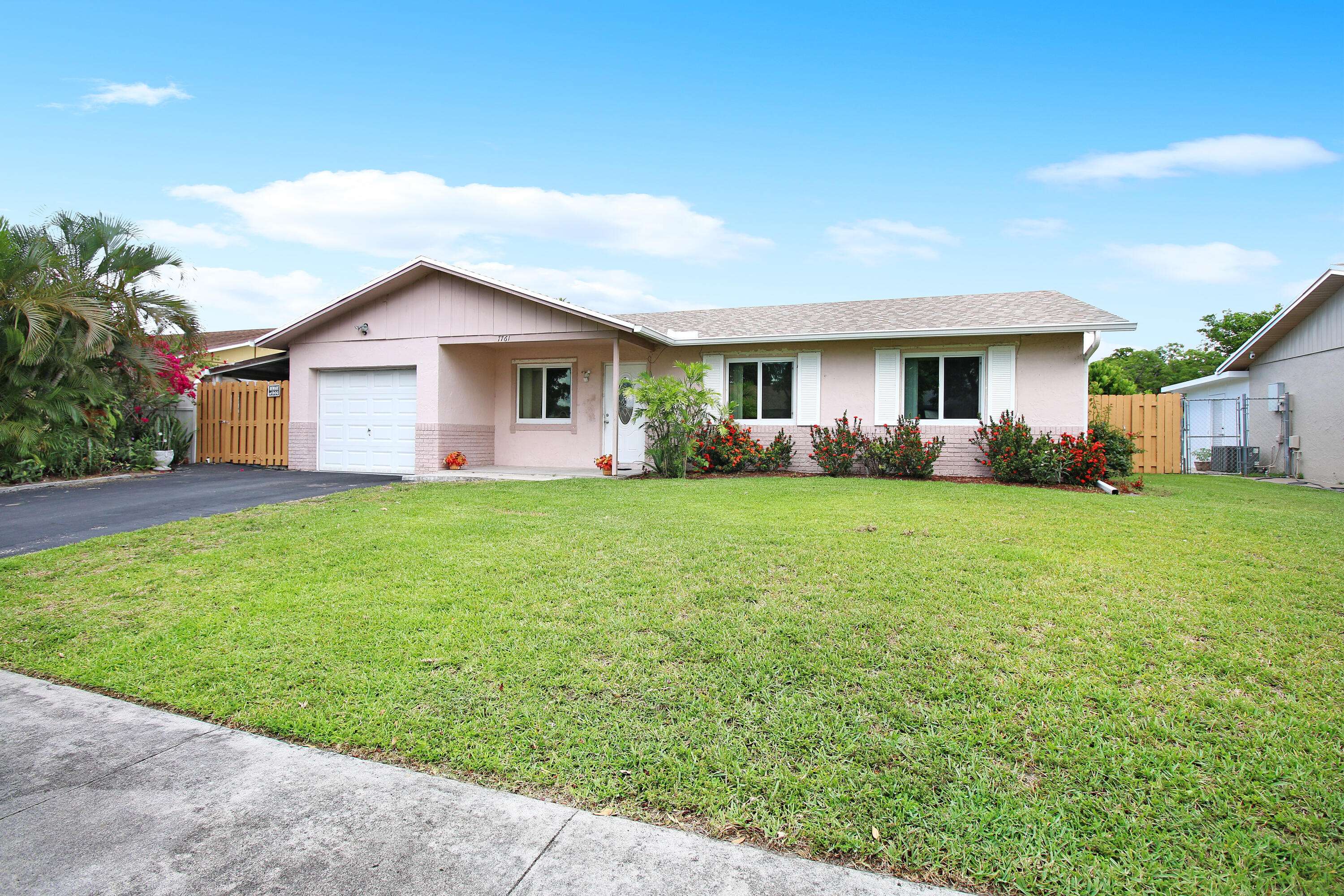 Lauderhill, FL 33351,7761 NW 47th CT