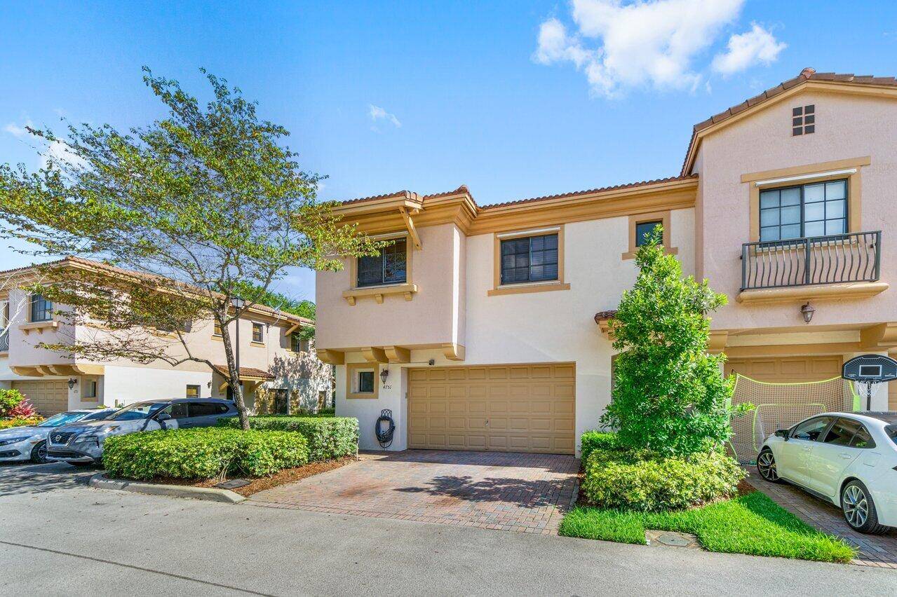 Coconut Creek, FL 33073,4751 N Grand Cypress CIR 4751