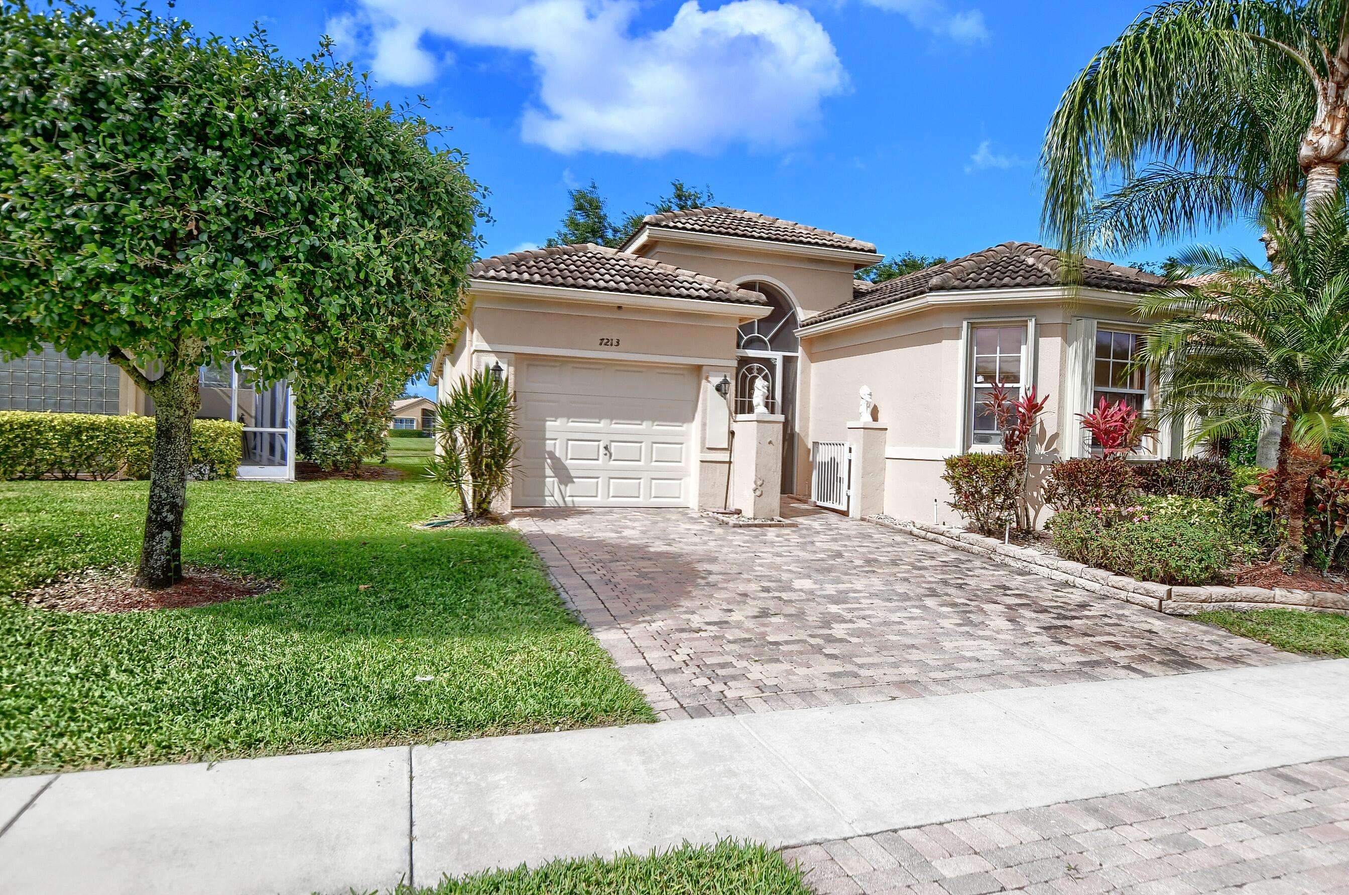 Delray Beach, FL 33446,7213 Cataluna CIR