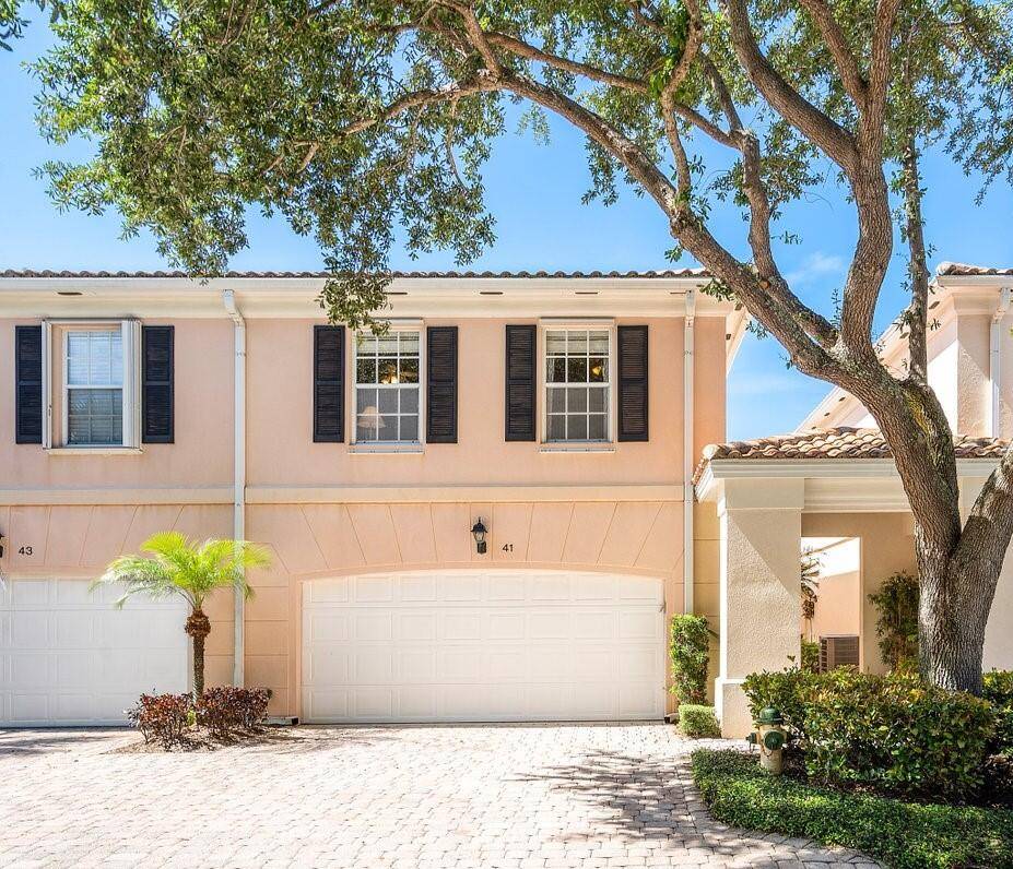 Tequesta, FL 33469,41 Live Oak CIR